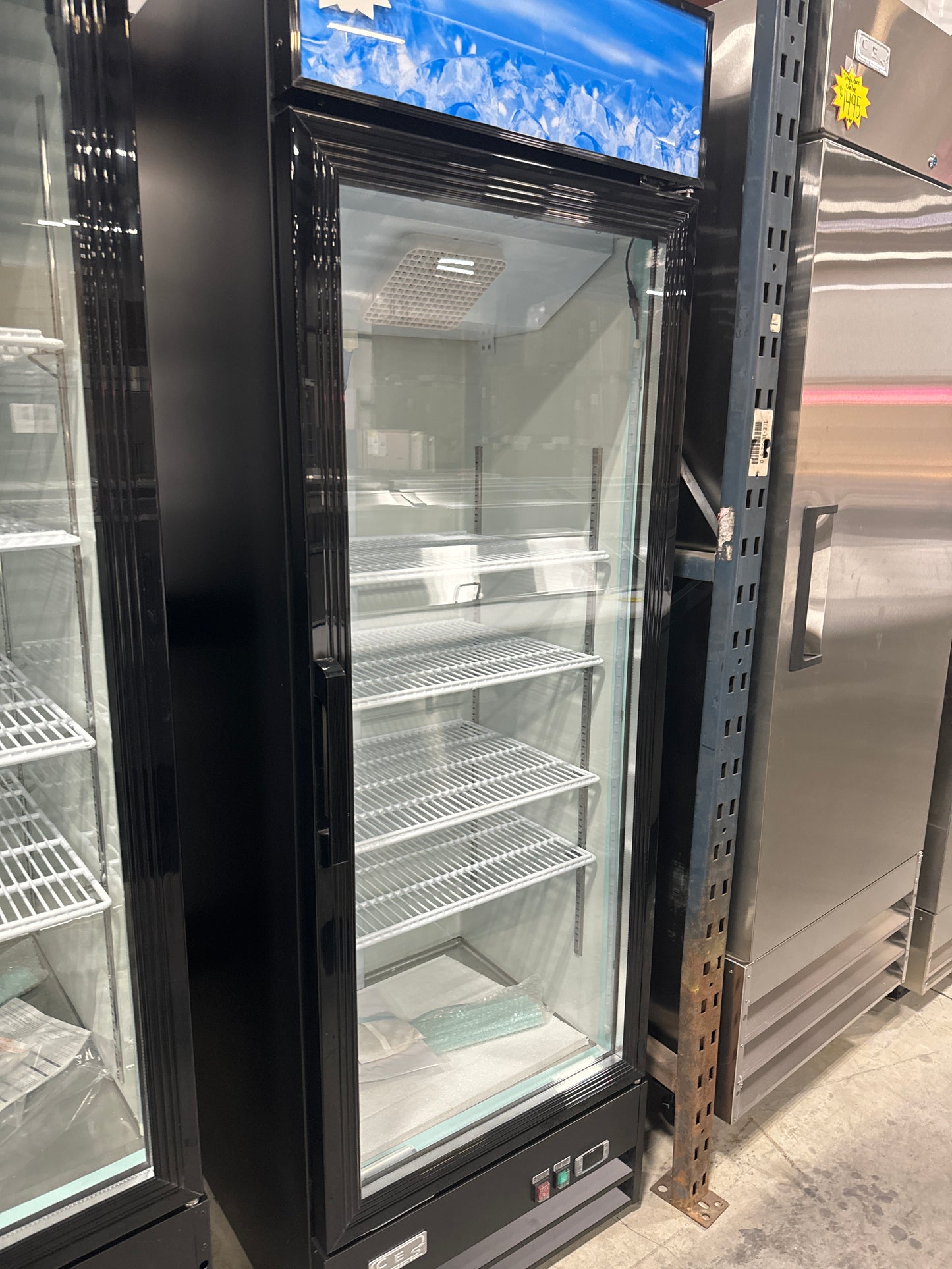 CES Single Door Merchandiser Freezer (13cu.ft.)