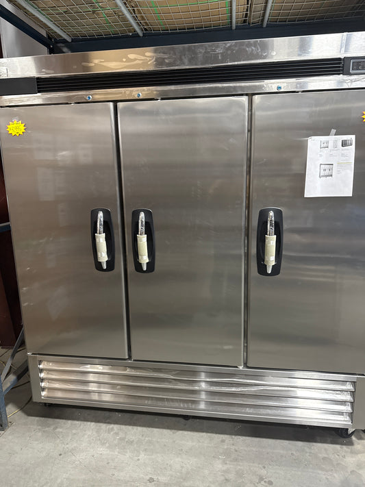 Seoulaire 3-Door Glass Cooler