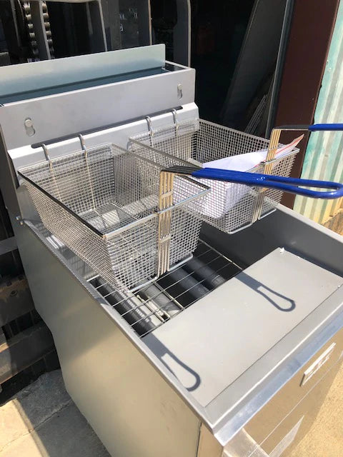 CES 75lb Fryer