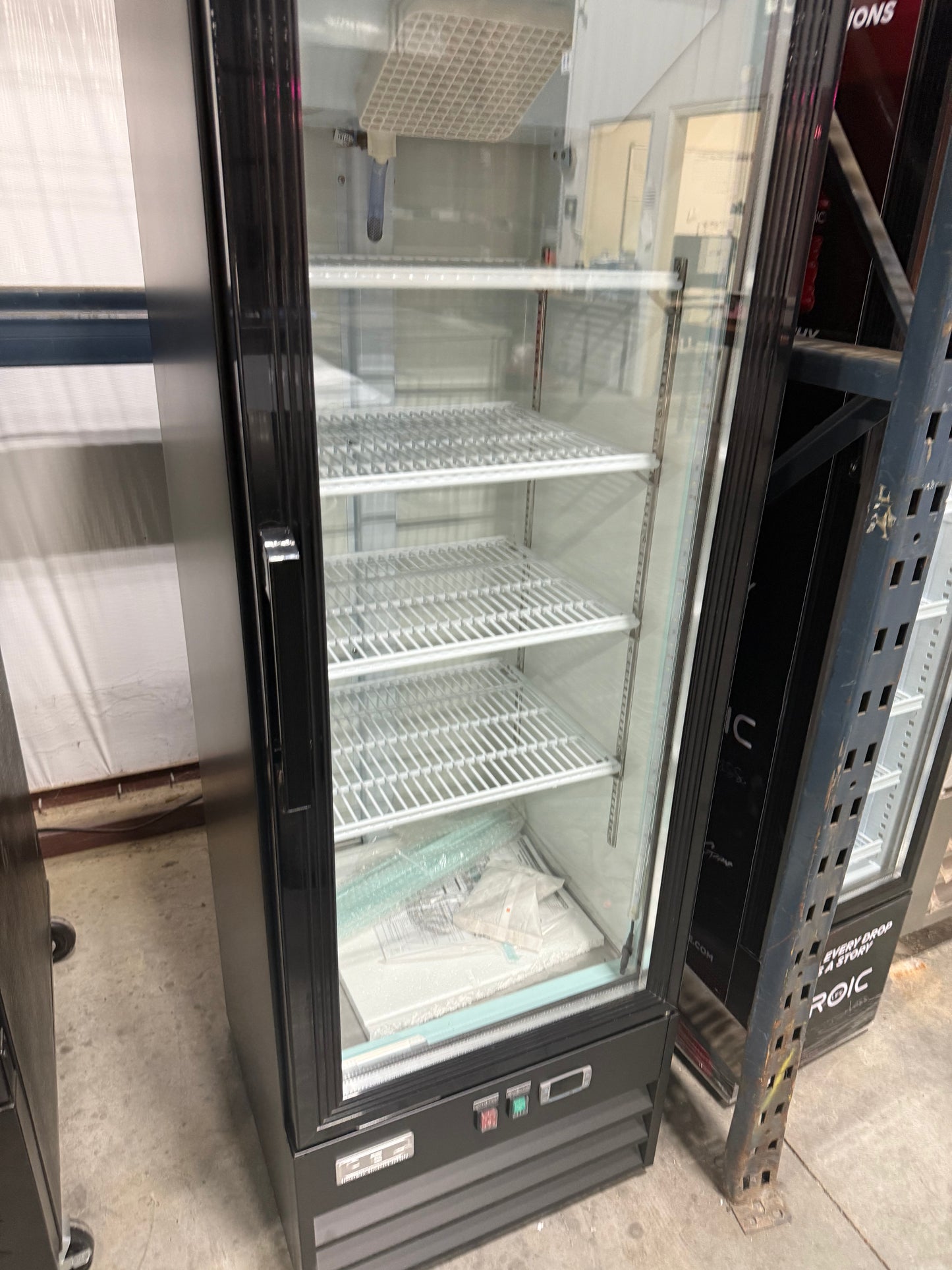 CES Single Door Merchandiser Cooler