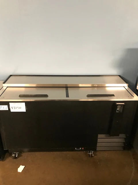 CES 65" Bottle Beer Cooler