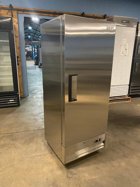 CES 9.1cu.ft. Stainless Cooler