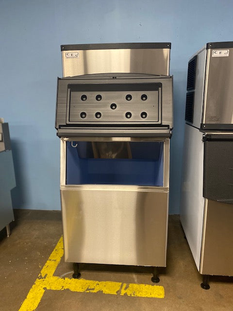 500lb/day Ice Machine W/375 bin