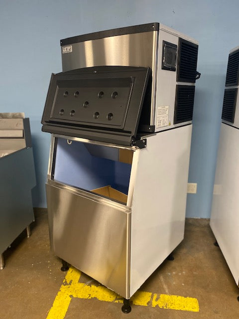 500lb/day Ice Machine W/375 bin