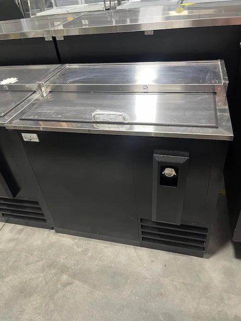Seoulaire 36" Bottle Cooler