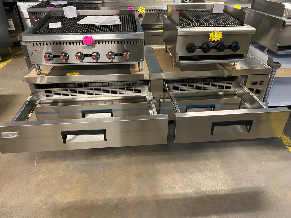 CES 84" Chef Base